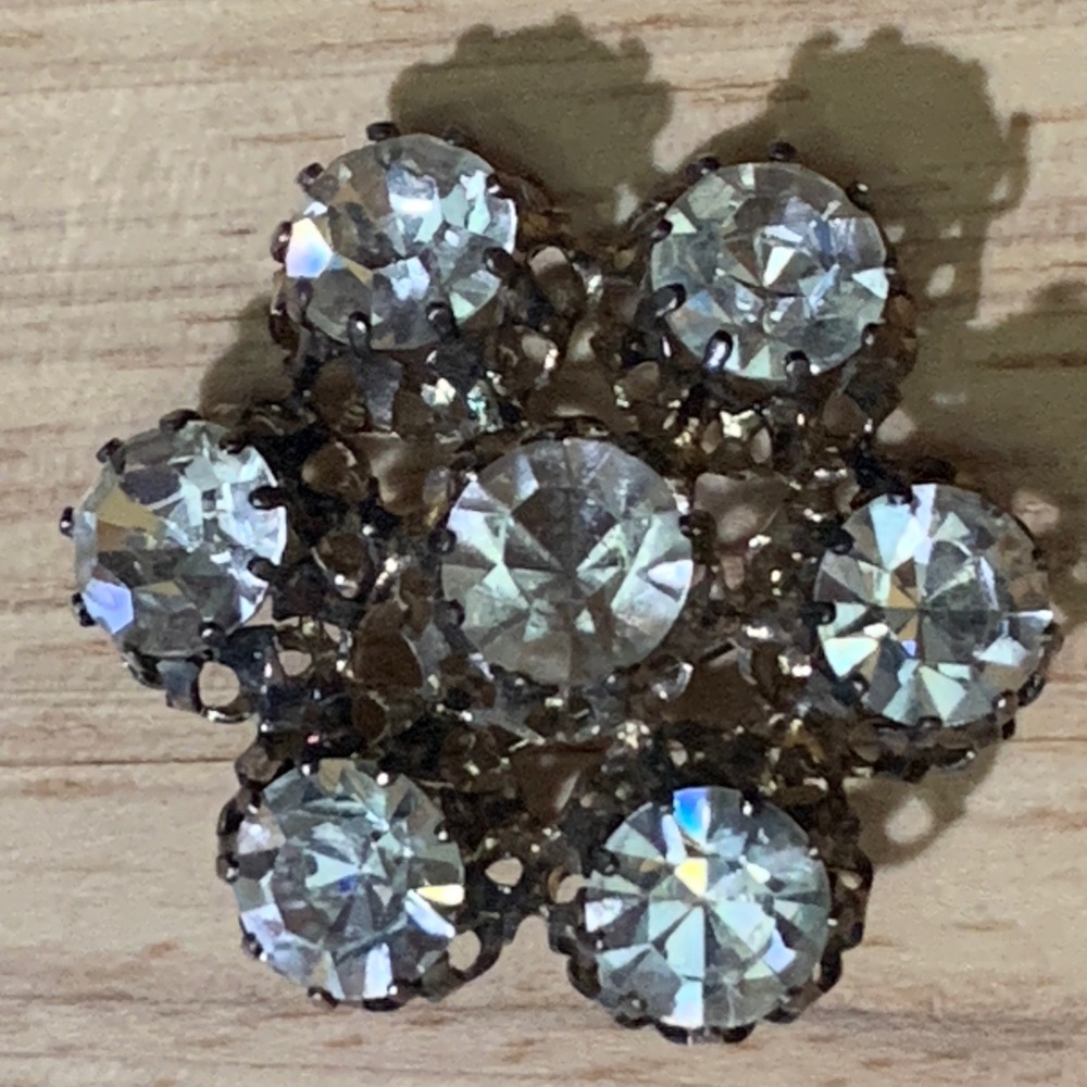Vintage Floral Brooch Women OS Silver Tone Clear Rhinestone Cluster Pin